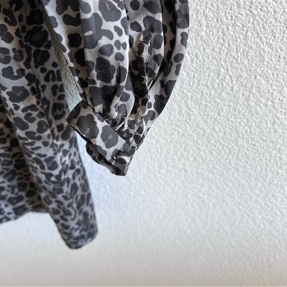 Equipment Zipporah Short Dress in Silver Steel Multi - Picture 5 of 10